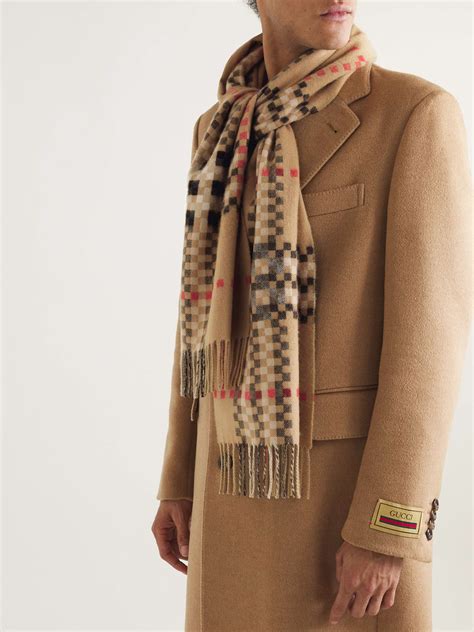 burberry mens blanket scarf|burberry scarf men price.